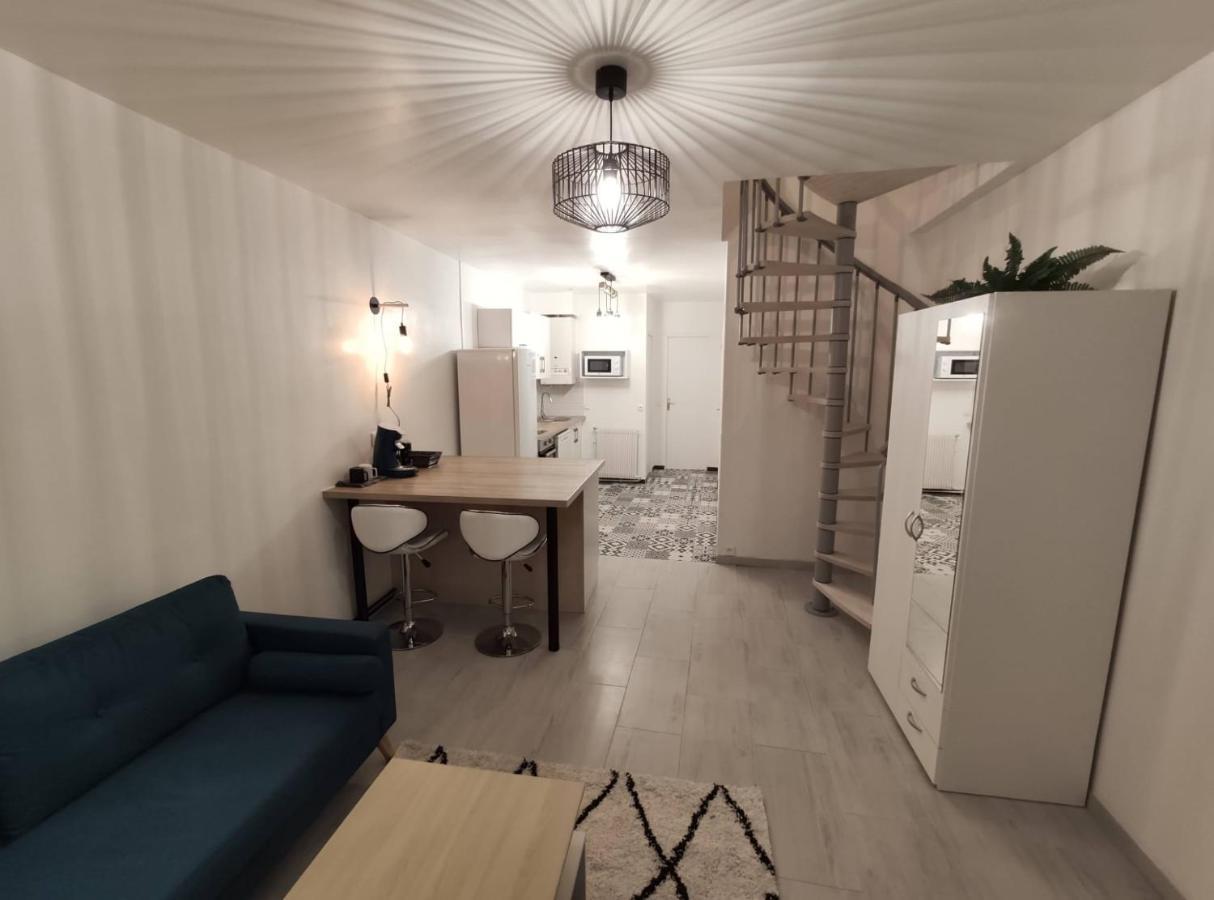 Appartement Superbe Duplex en plein cœur de Crépy-en-Valois Extérieur photo